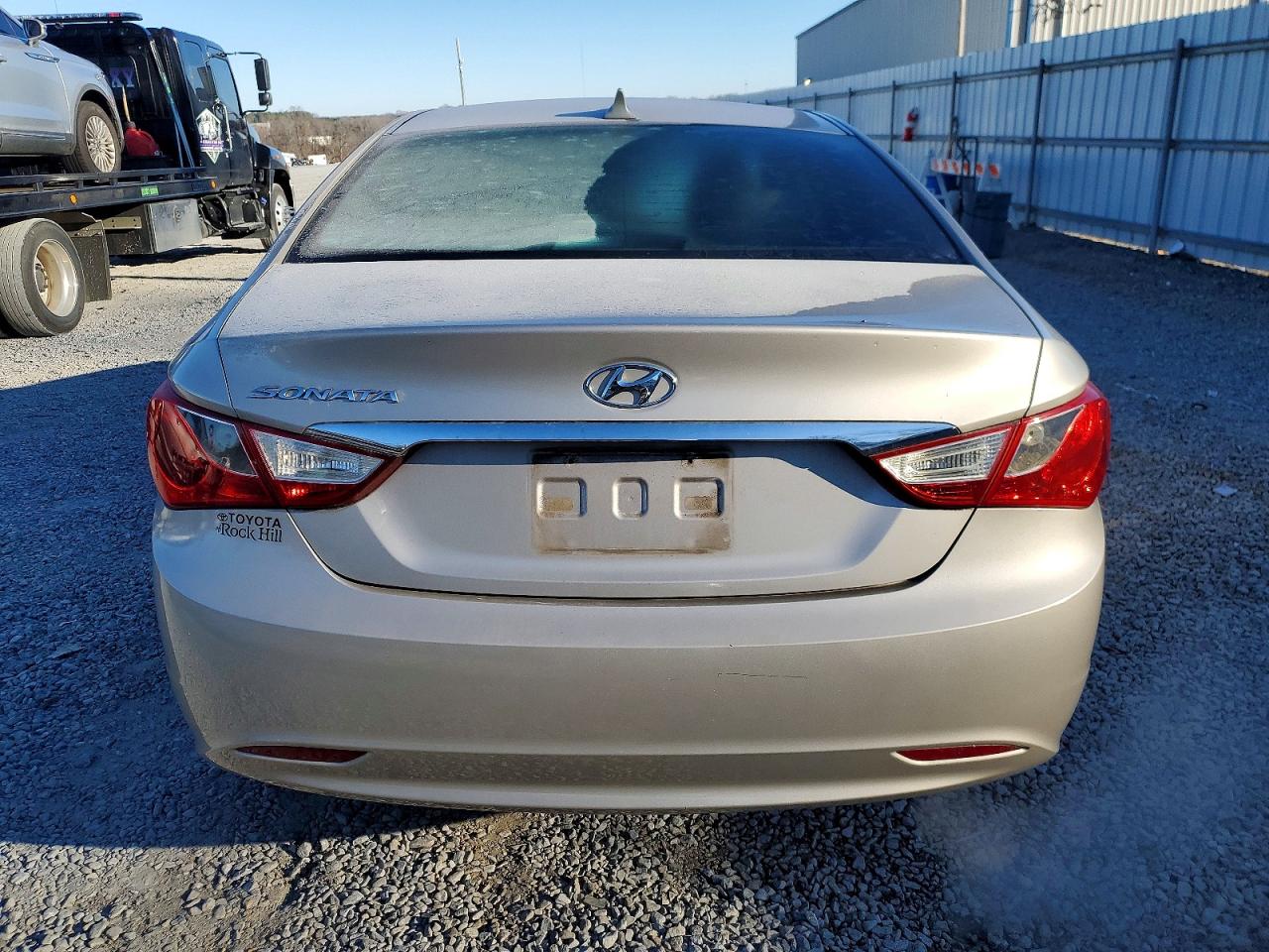 2011 HYUNDAI SONATA GLS photo 6