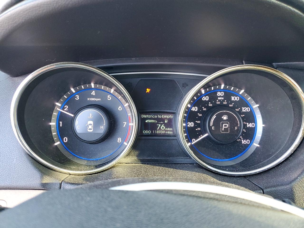 2011 HYUNDAI SONATA GLS photo 9
