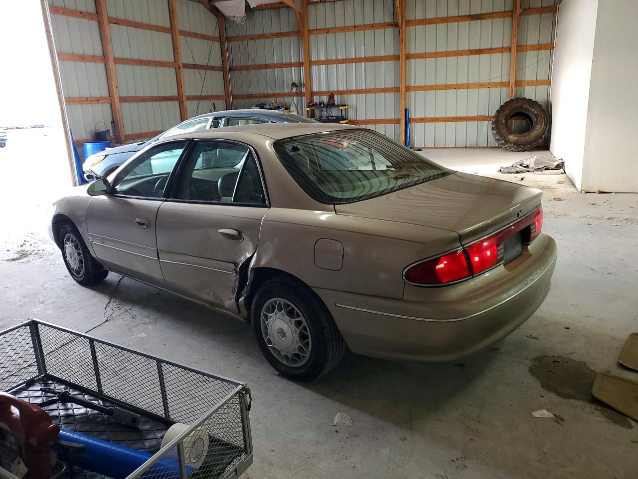 2002 BUICK CENTURY LIMITED photo 3