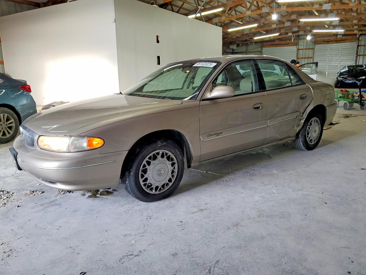 2002 BUICK CENTURY