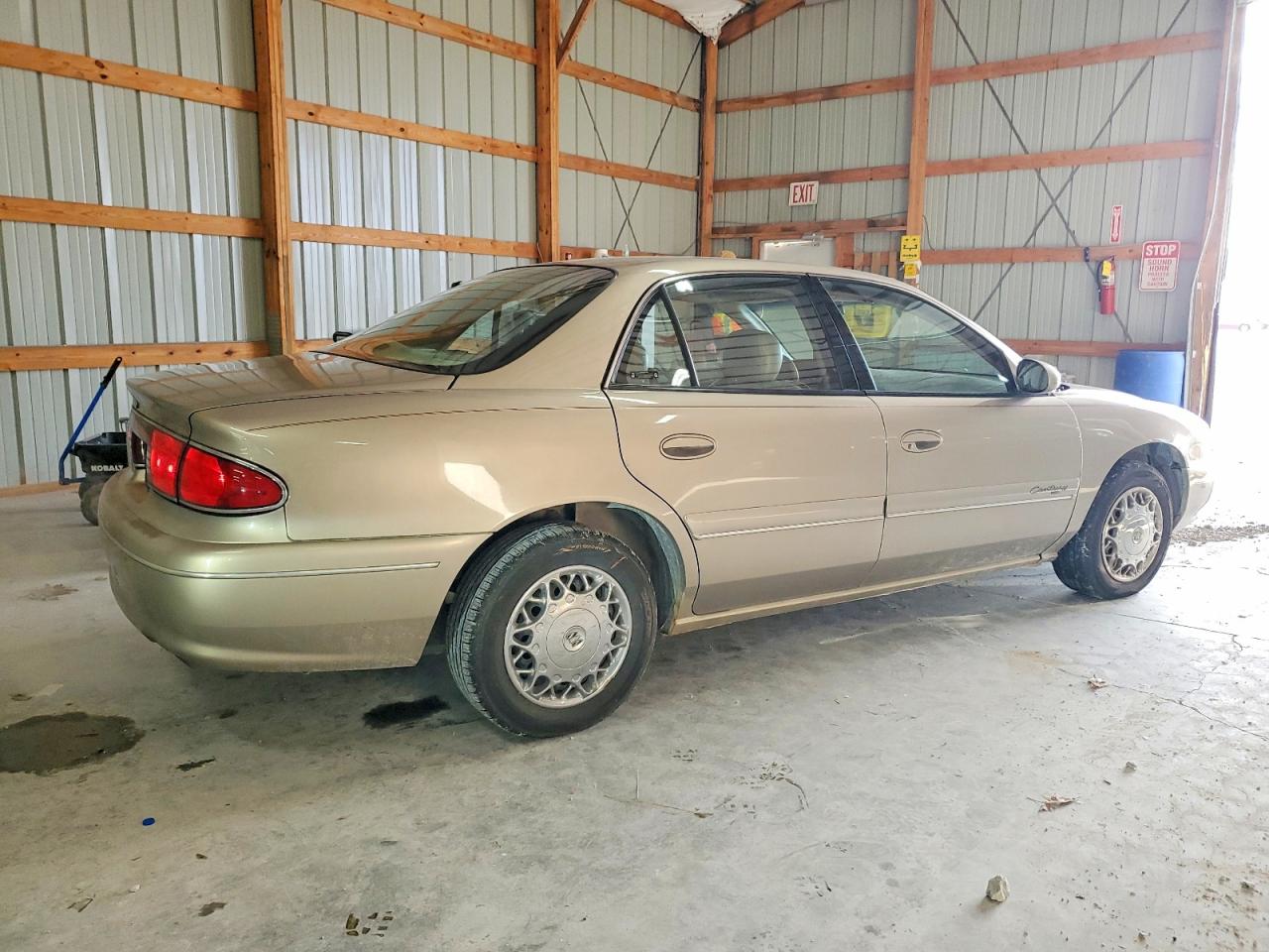 2002 BUICK CENTURY LIMITED photo 5