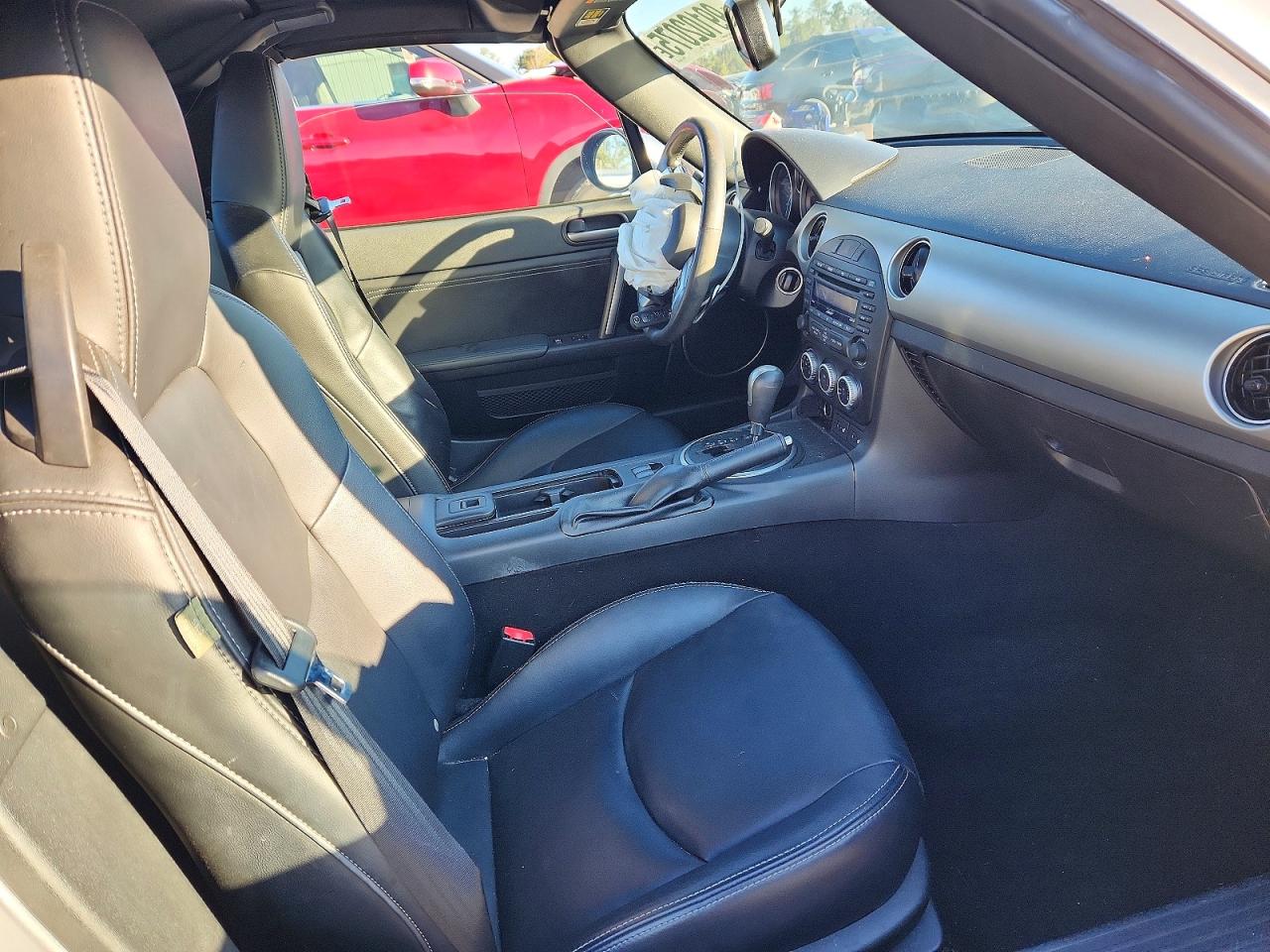 2010 MAZDA MX-5 MIATA photo 19