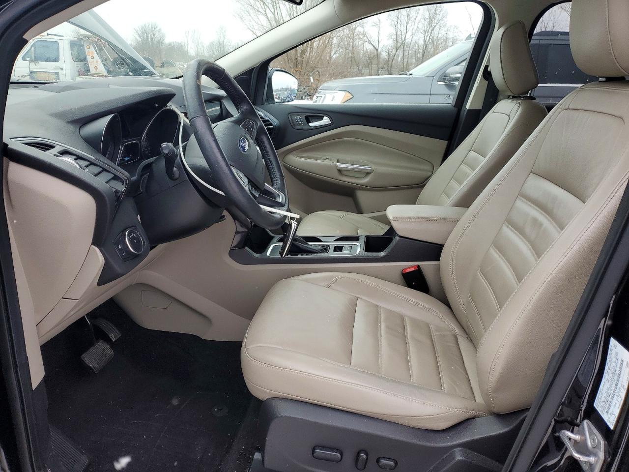 2019 FORD ESCAPE TITANIUM photo 7