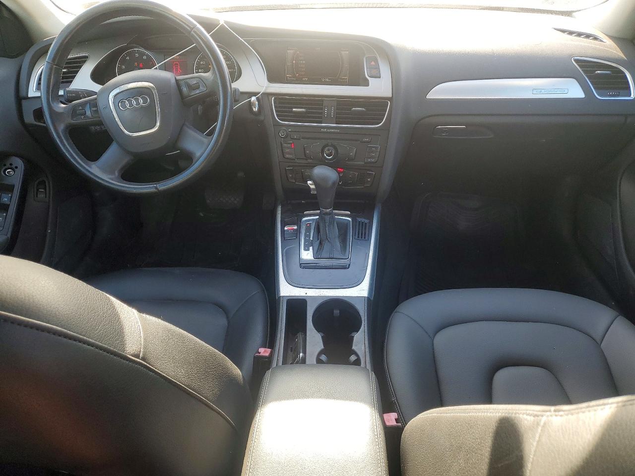 2009 AUDI A4 photo 15