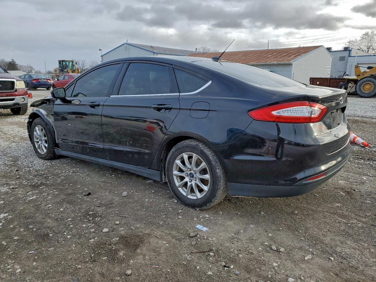 2016 FORD FUSION S photo 2