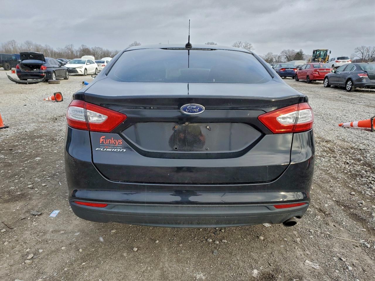 2016 FORD FUSION S photo 6
