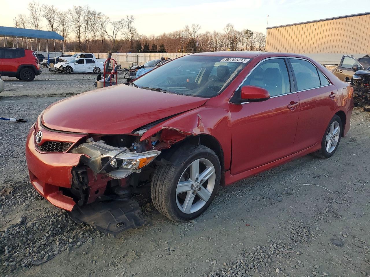 2013 TOYOTA CAMRY