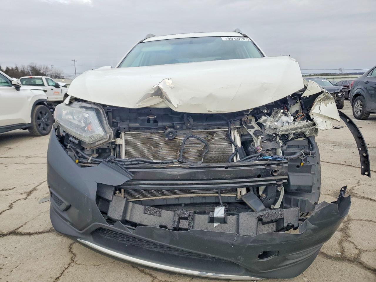 2016 NISSAN ROGUE S photo 5