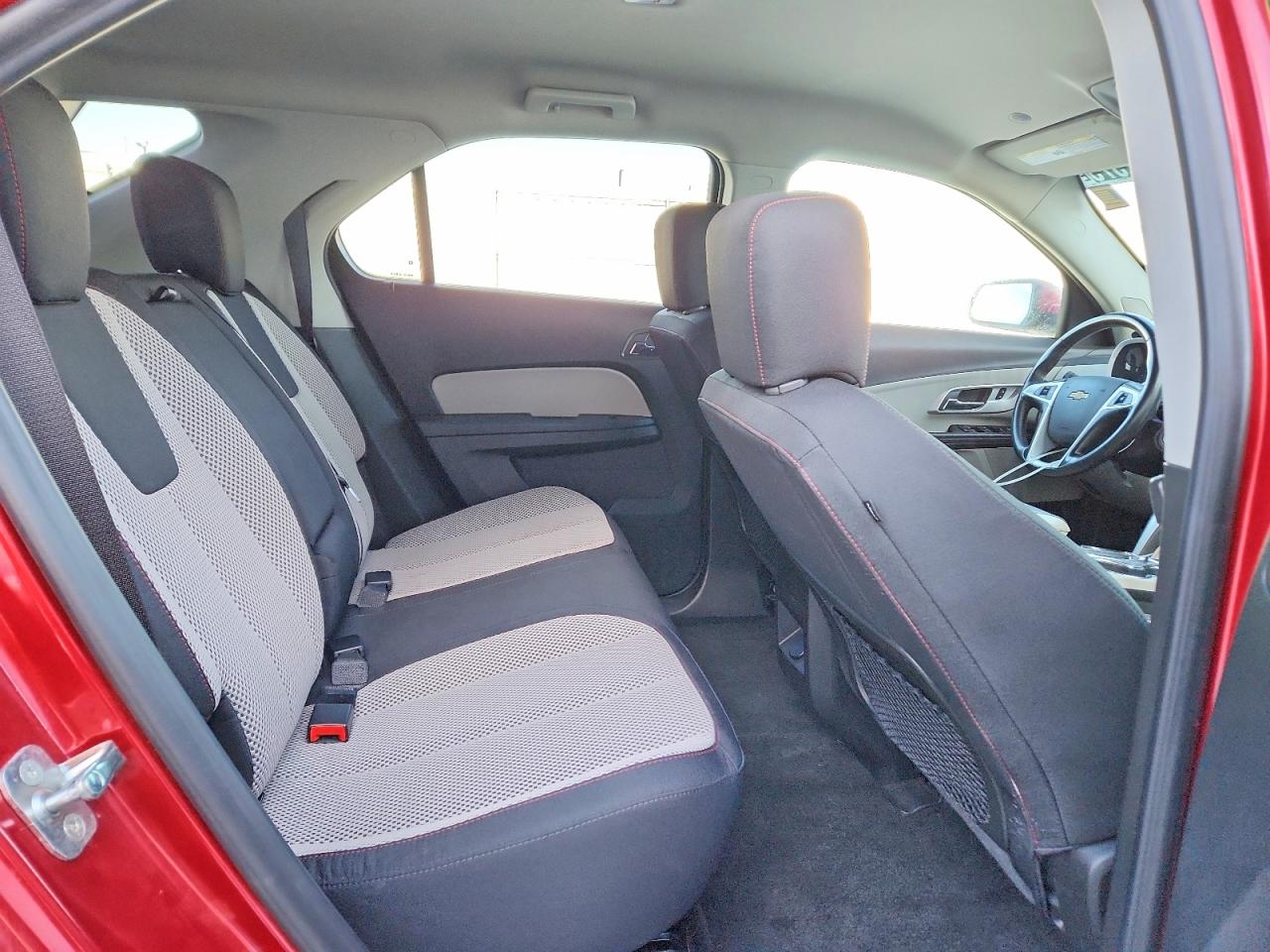 2015 CHEVROLET EQUINOX LT photo 11
