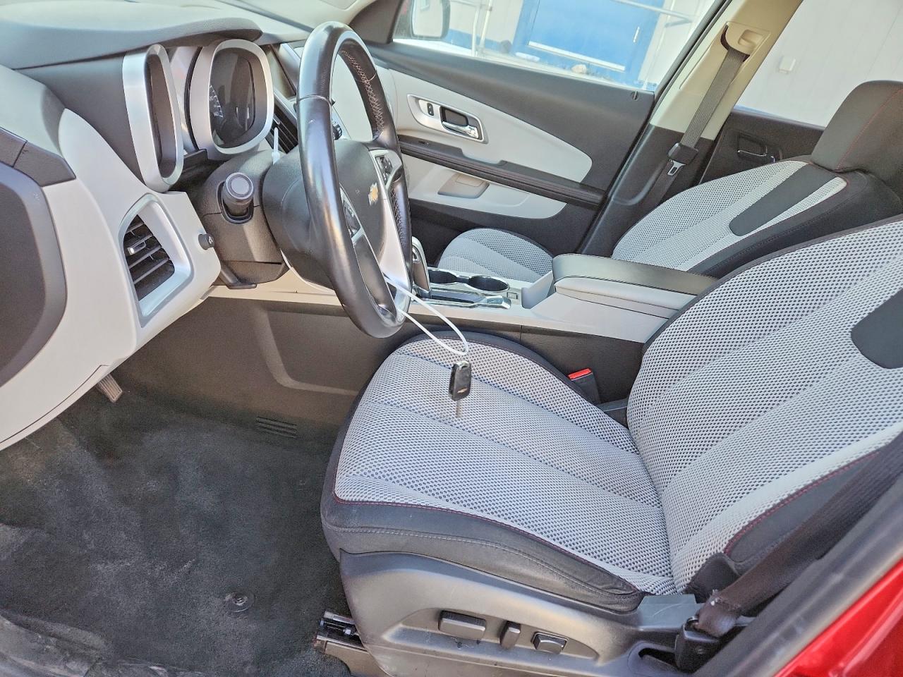 2015 CHEVROLET EQUINOX LT photo 7