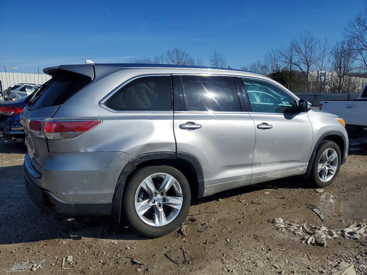 2014 TOYOTA HIGHLANDER LIMITED photo 3
