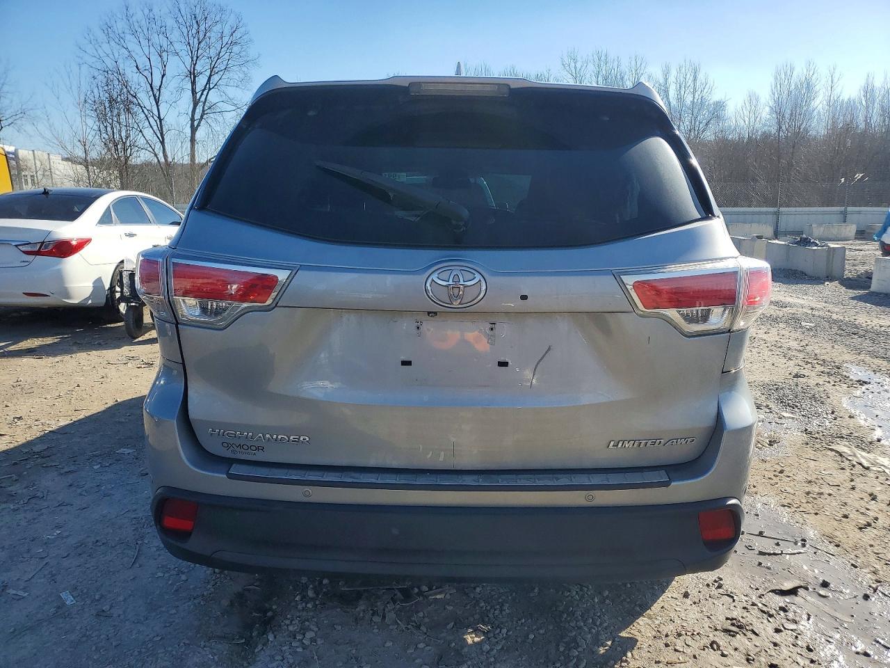 2014 TOYOTA HIGHLANDER LIMITED photo 6