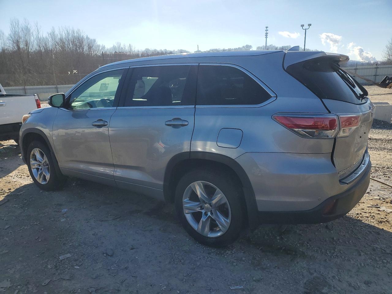 2014 TOYOTA HIGHLANDER LIMITED photo 2