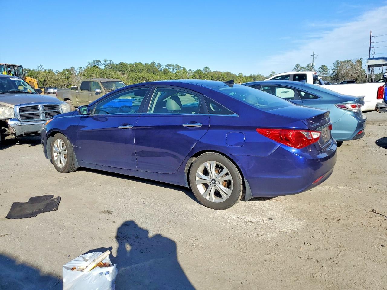 2012 HYUNDAI SONATA SE photo 2