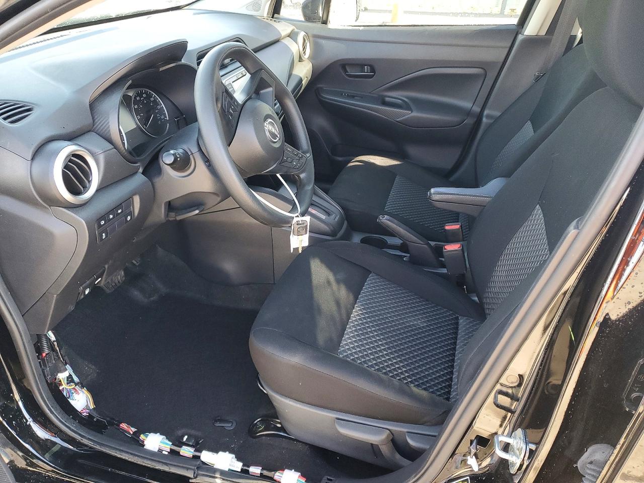 2024 NISSAN VERSA S photo 7