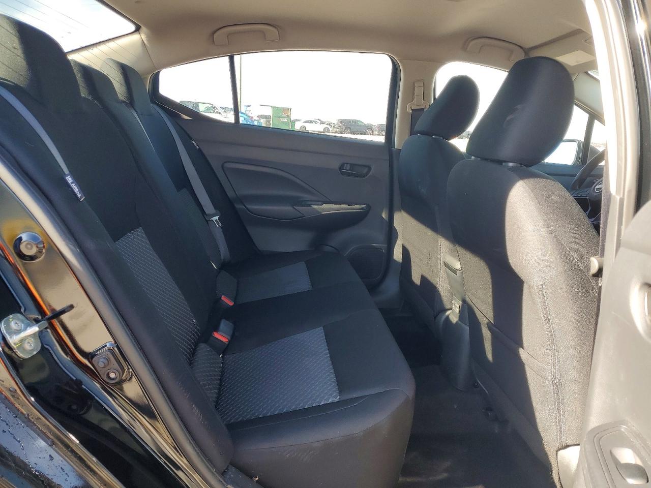 2024 NISSAN VERSA S photo 10