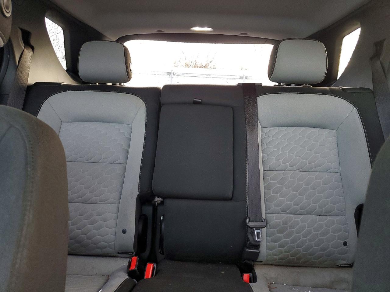 2018 CHEVROLET EQUINOX LT photo 10