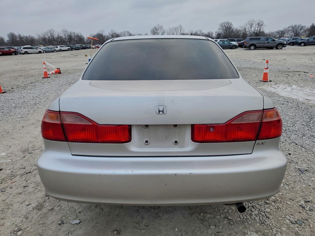 1999 HONDA ACCORD LX photo 6
