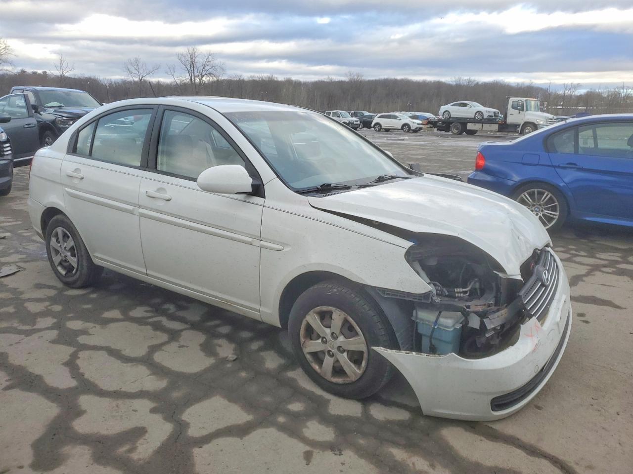 2009 HYUNDAI ACCENT GLS photo 4