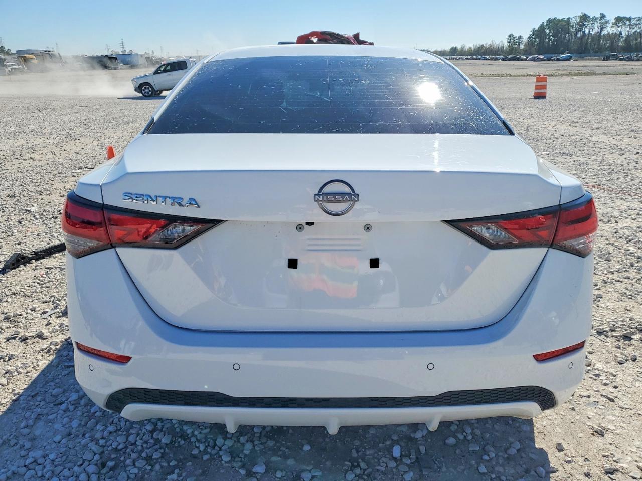 2025 NISSAN SENTRA S photo 11
