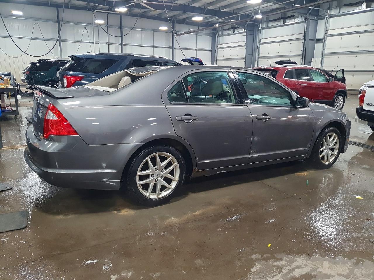 2011 FORD FUSION SEL photo 5