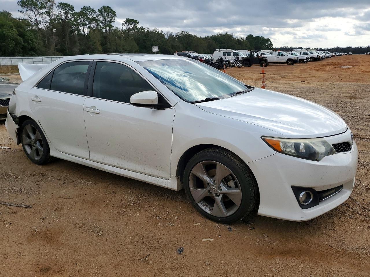 2012 TOYOTA CAMRY BASE photo 7
