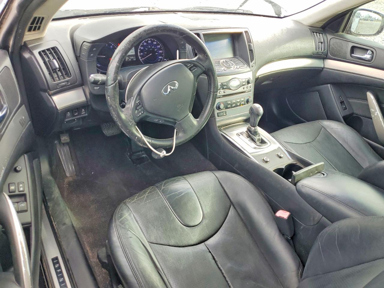 2012 INFINITI G37 BASE photo 8