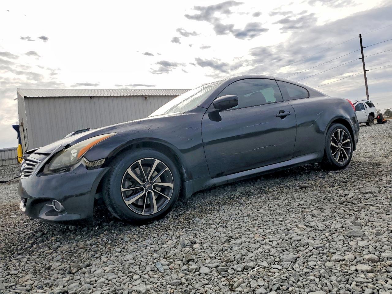 2012 INFINITI G37