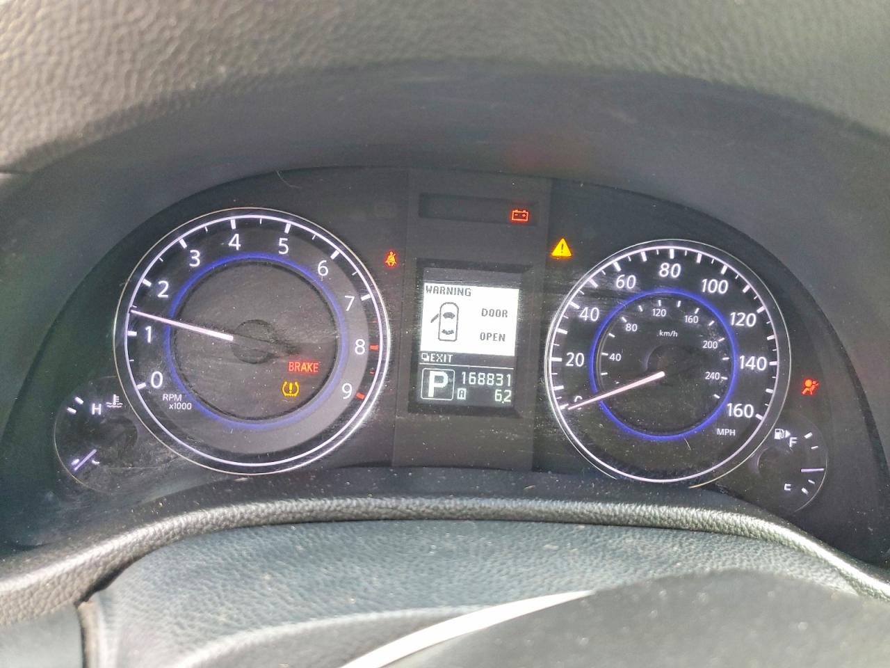 2012 INFINITI G37 BASE photo 9