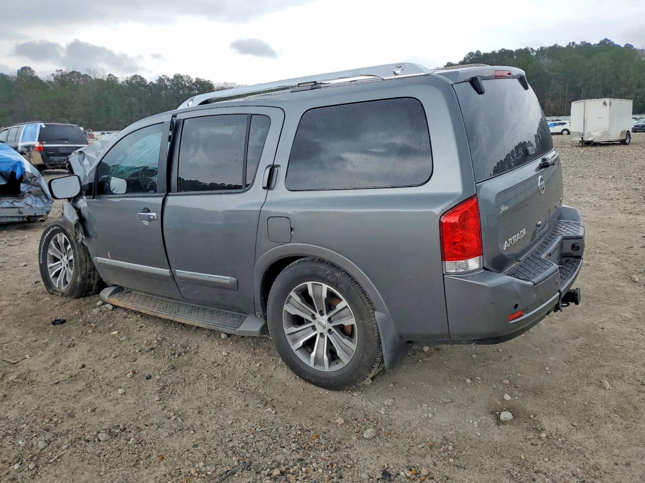 2015 NISSAN ARMADA SV photo 2