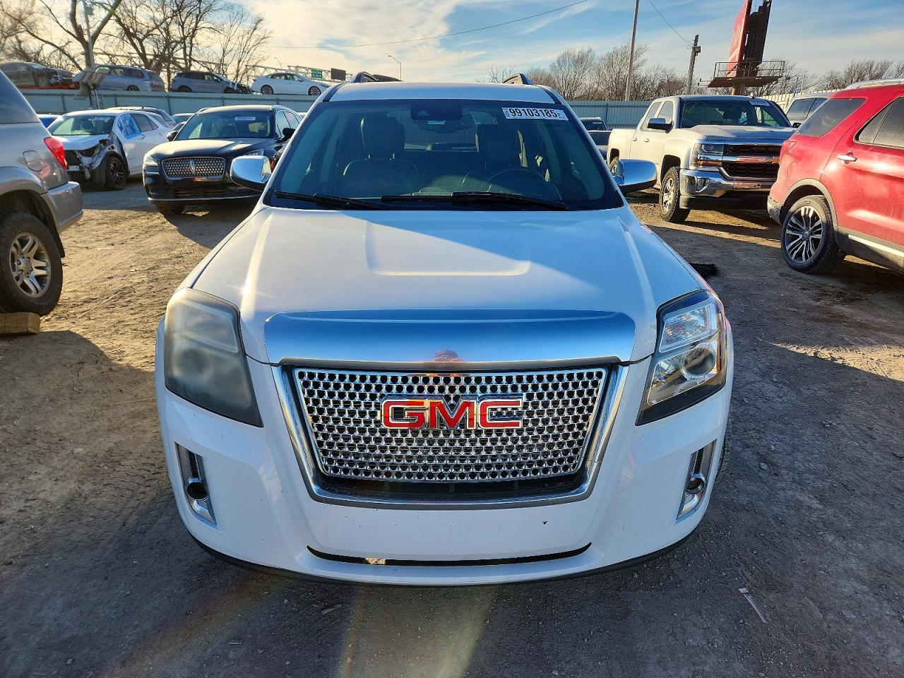 2015 GMC TERRAIN DENALI photo 9