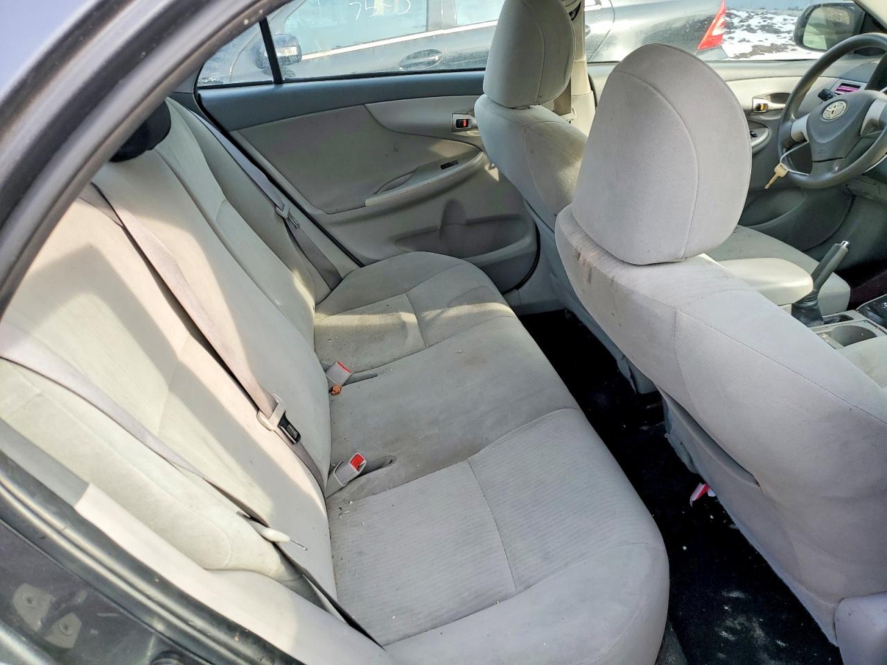 2010 TOYOTA COROLLA BASE photo 10