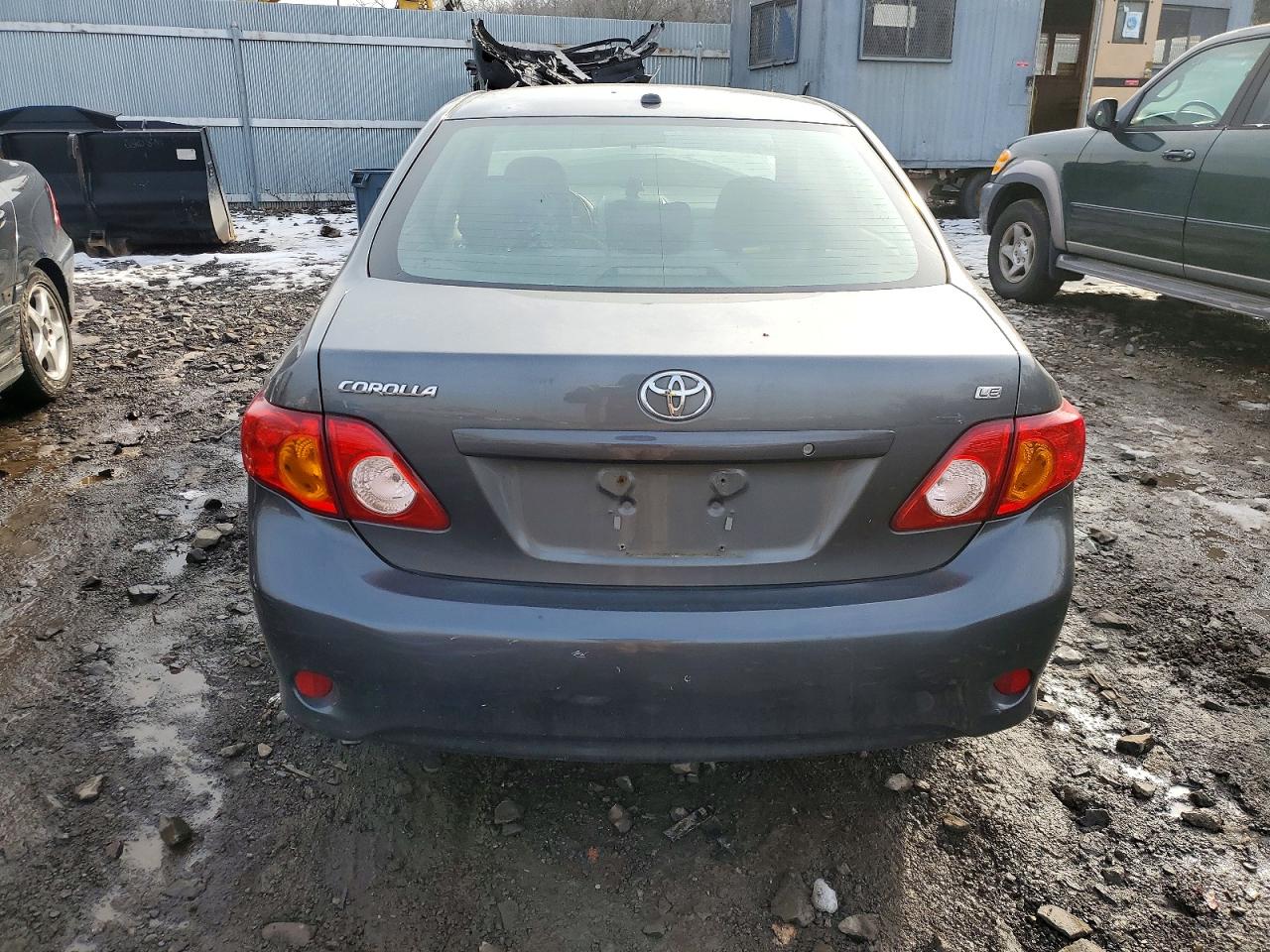 2010 TOYOTA COROLLA BASE photo 6