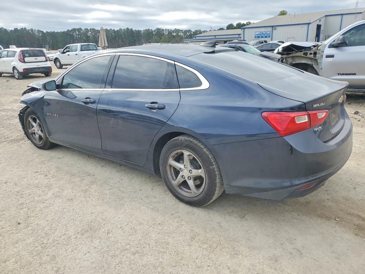 2016 CHEVROLET MALIBU LS photo 2