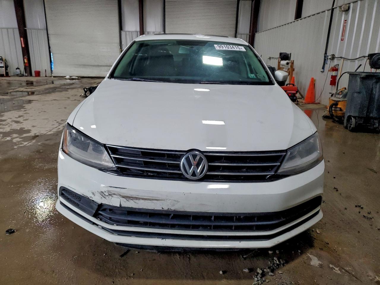 2017 VOLKSWAGEN JETTA SE photo 5