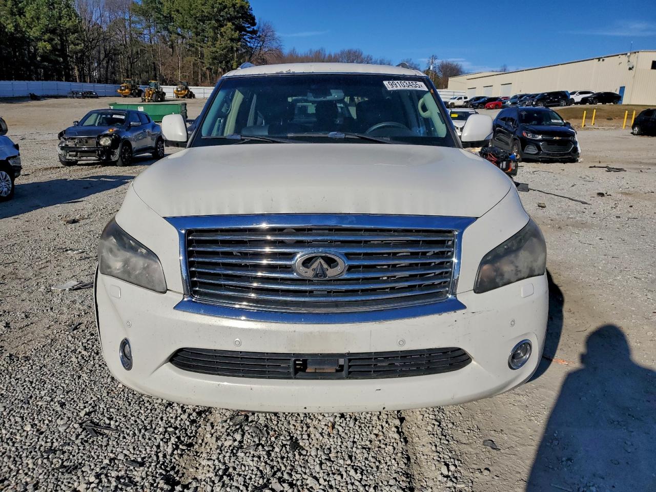 2013 INFINITI QX56 photo 5