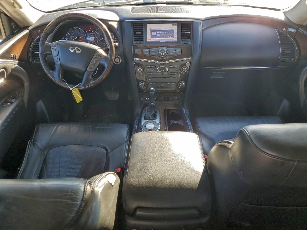 2013 INFINITI QX56 photo 8