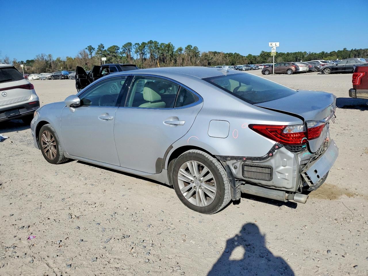 2013 LEXUS ES 350 photo 2