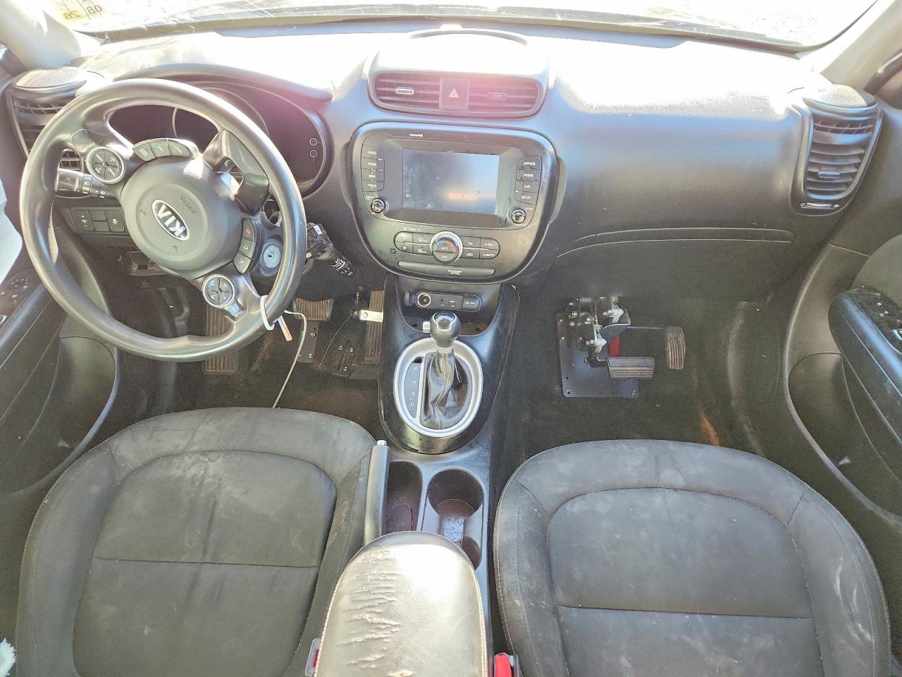 2018 KIA SOUL + photo 15