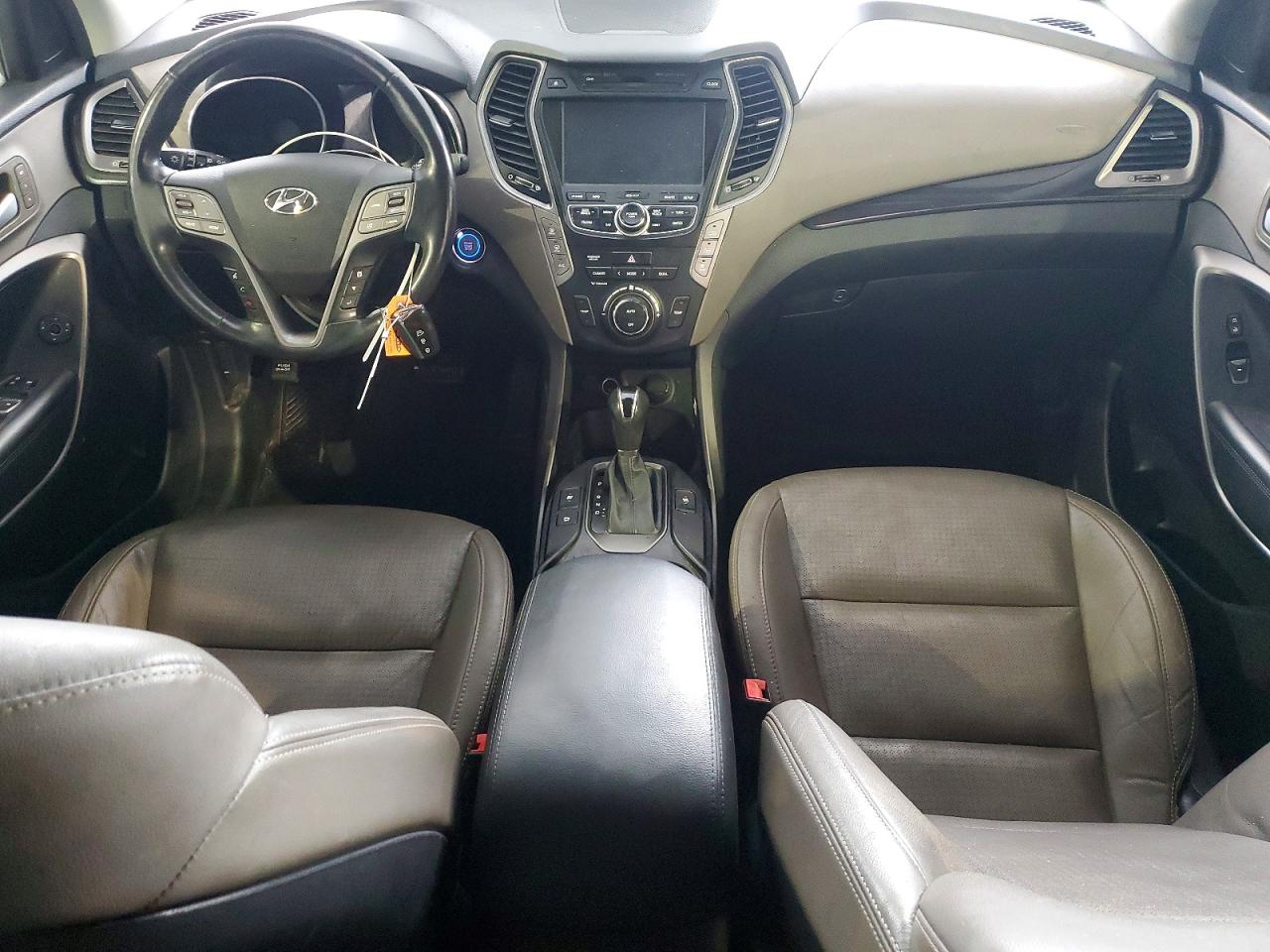 2014 HYUNDAI SANTA FE GLS photo 8