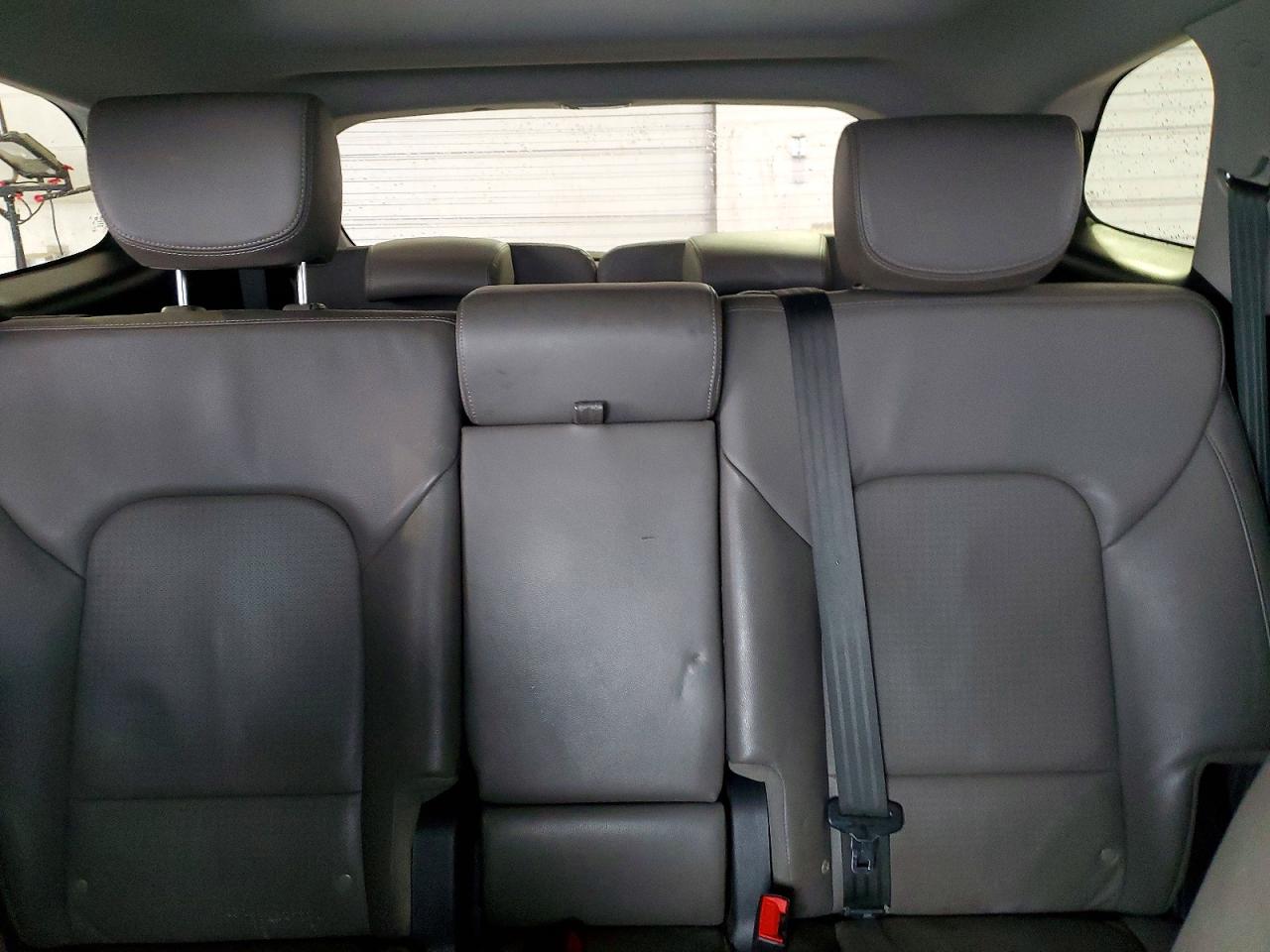 2014 HYUNDAI SANTA FE GLS photo 10