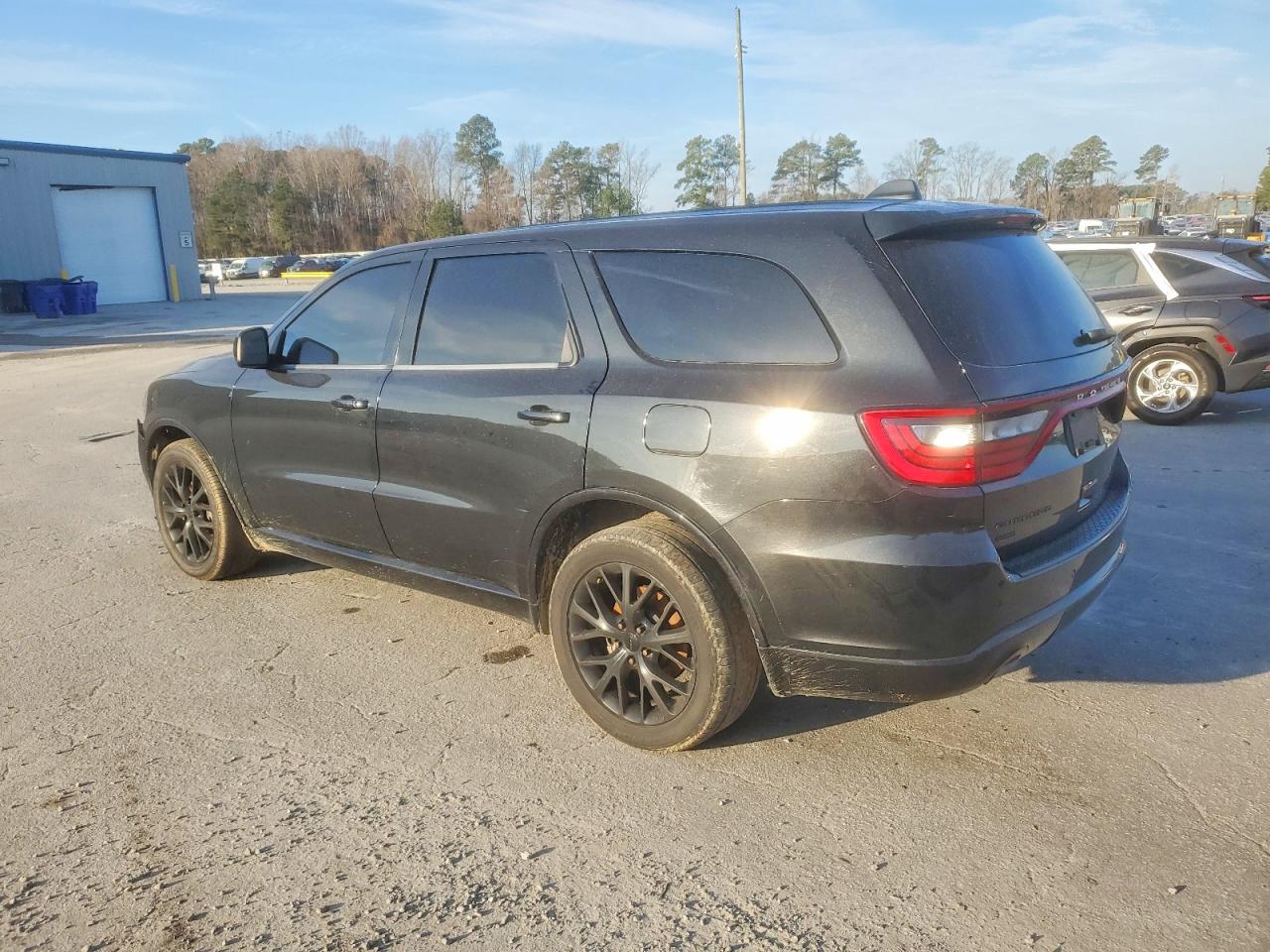 2015 DODGE DURANGO SXT photo 2