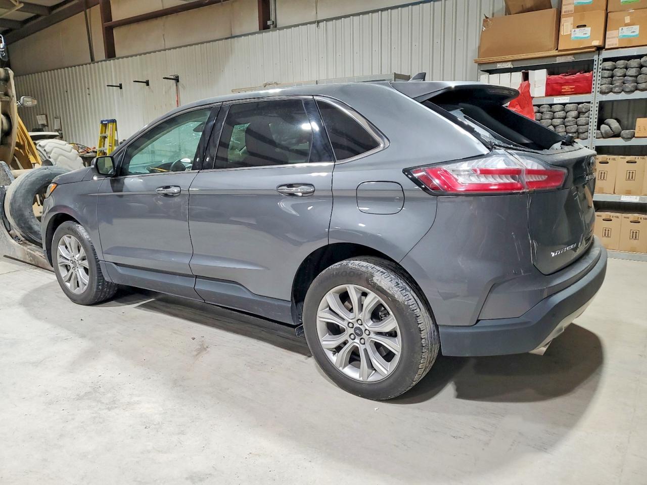 2024 FORD EDGE TITANIUM photo 2