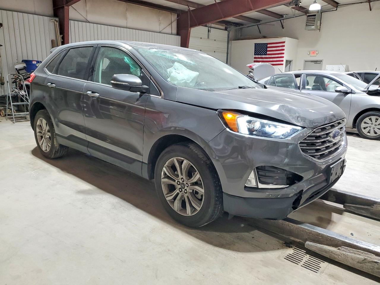 2024 FORD EDGE TITANIUM photo 4
