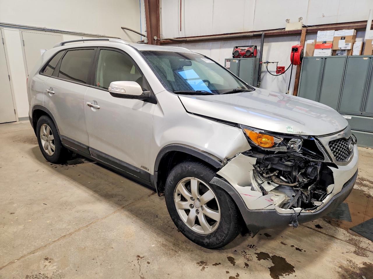 2012 KIA SORENTO BASE photo 4