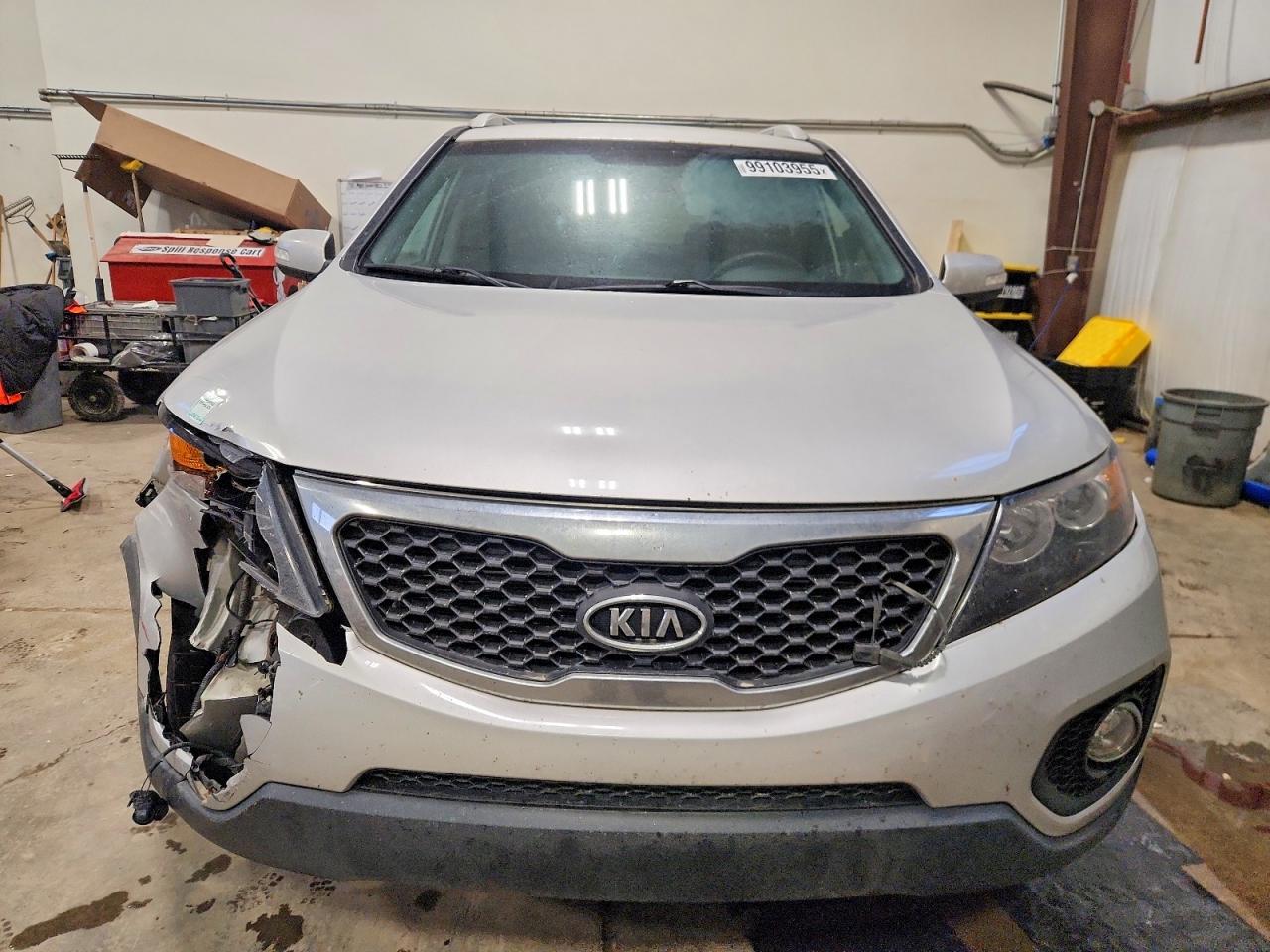 2012 KIA SORENTO BASE photo 5