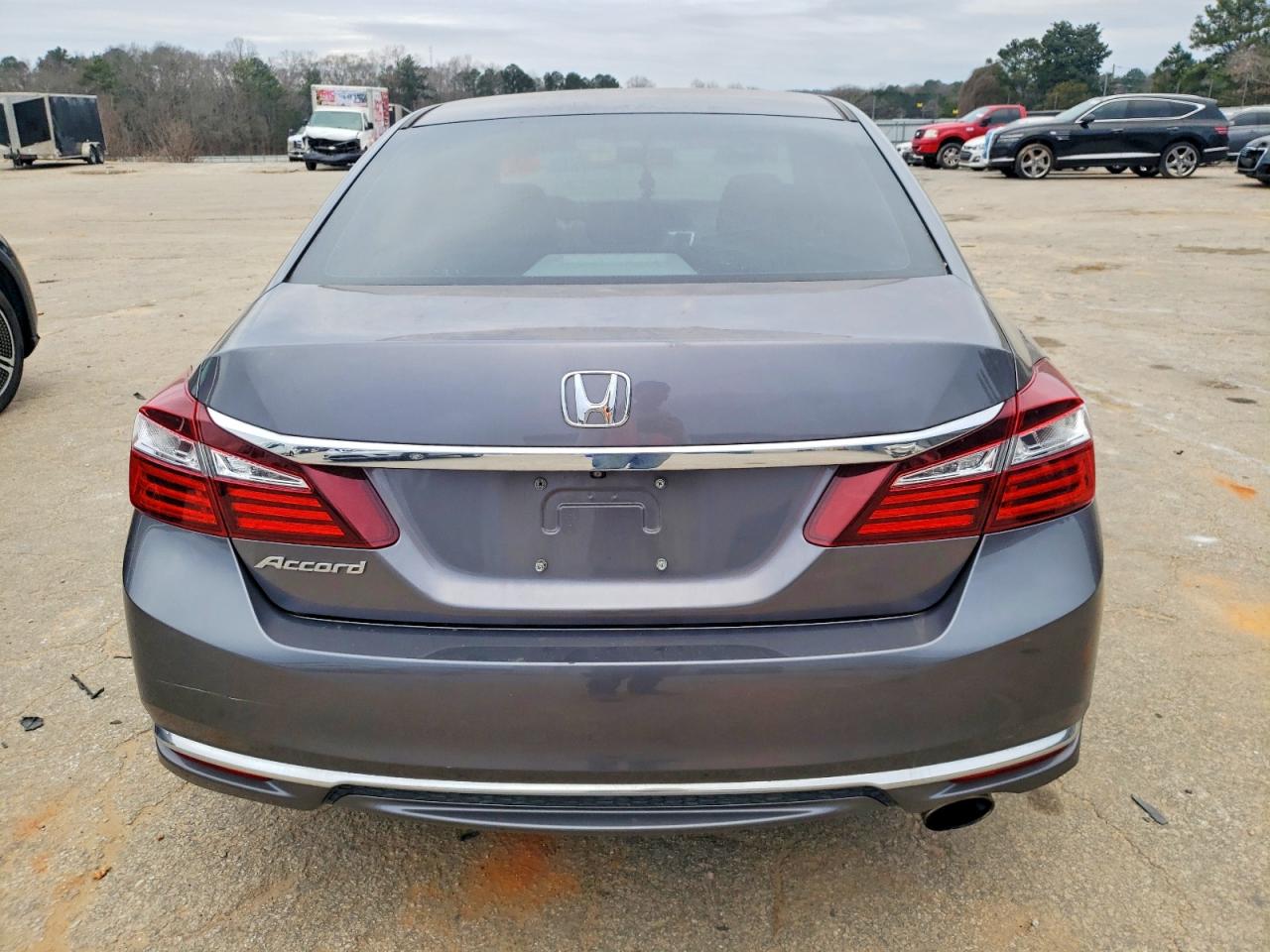 2017 HONDA ACCORD LX photo 6