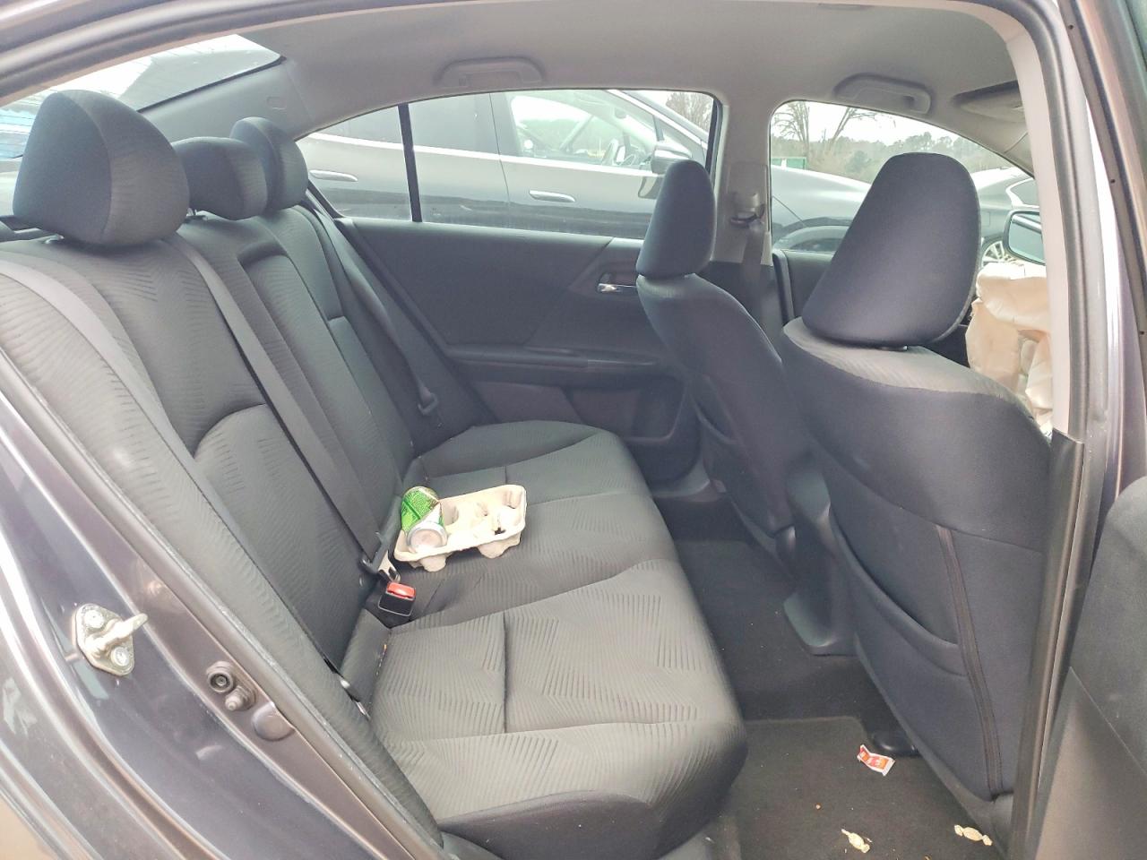 2017 HONDA ACCORD LX photo 10