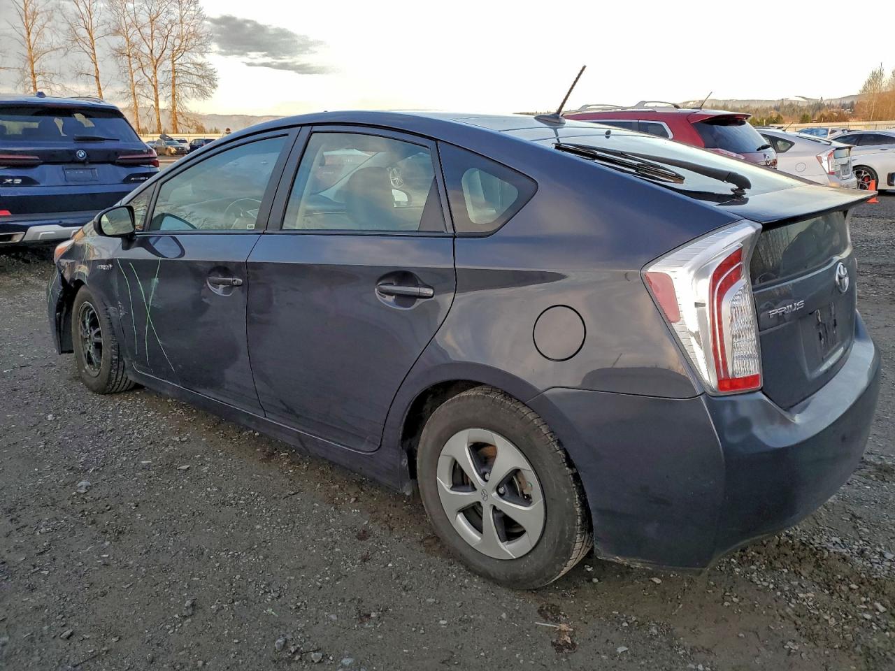 2014 TOYOTA PRIUS photo 2