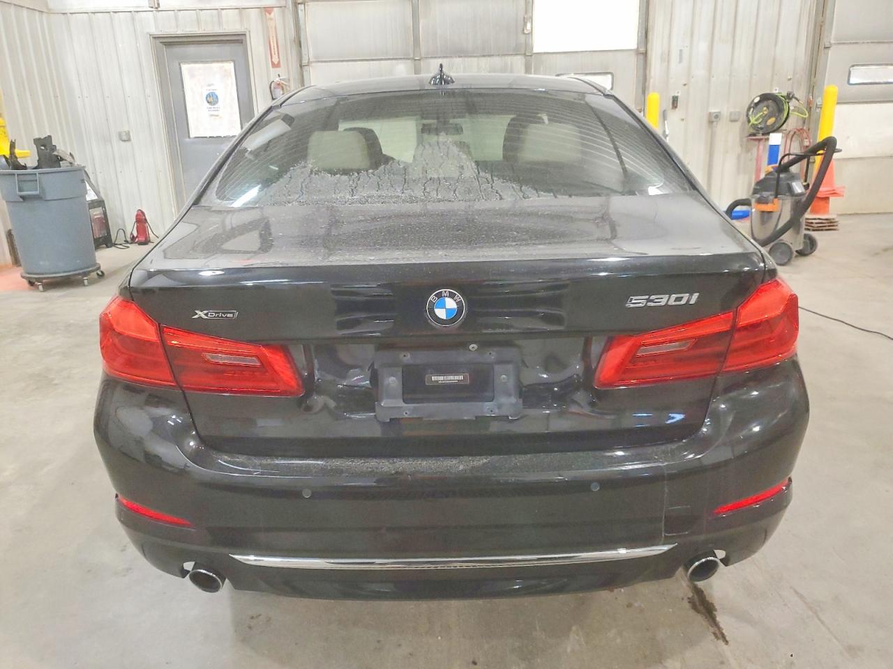 2019 BMW 530 XI photo 6